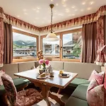 Milchbar & Gerlosperle Guest house 4*