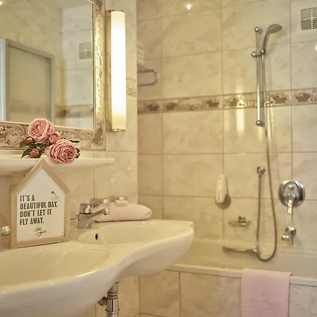 ゲストハウス Boutique Appartments Gerlosperle 4*